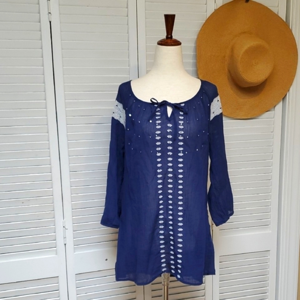 Old Navy Navy Blue Crepe Tunic with White Embroidery Size M